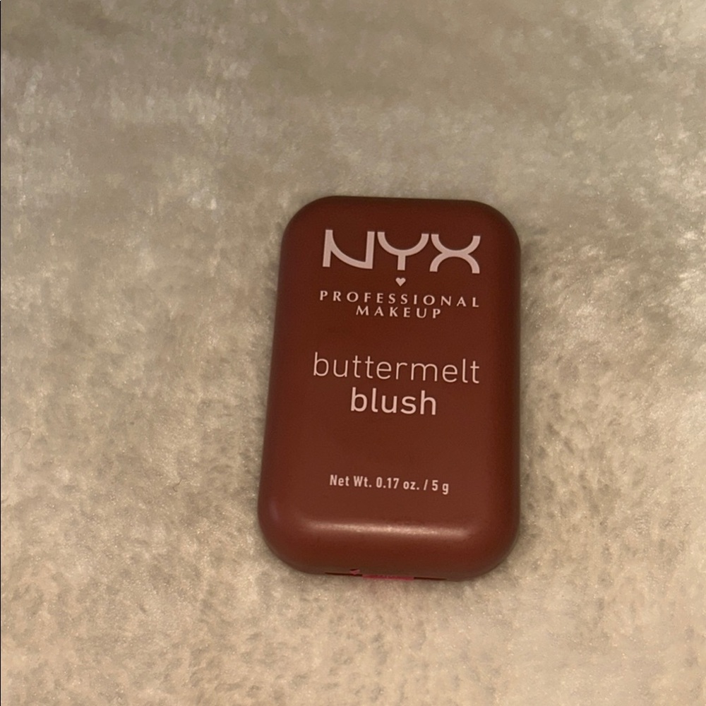 NYX Professional Makeup Buttermelt Blush Feeling Butta 09